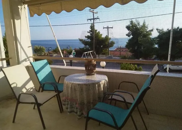 Seaview To Olympus, Sunny, Cosy *