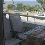 Seaview To Olympus, Sunny, Cosy