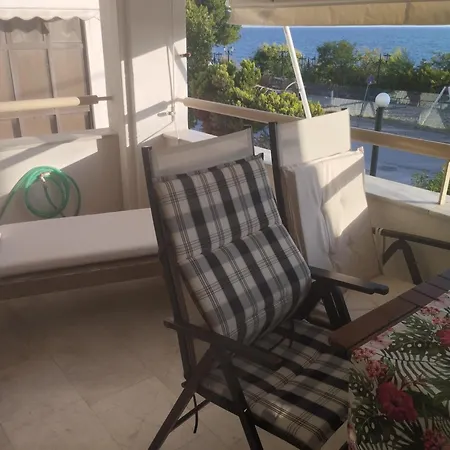 Seaview To Olympus, Sunny, Cosy * 네아 미카니오나